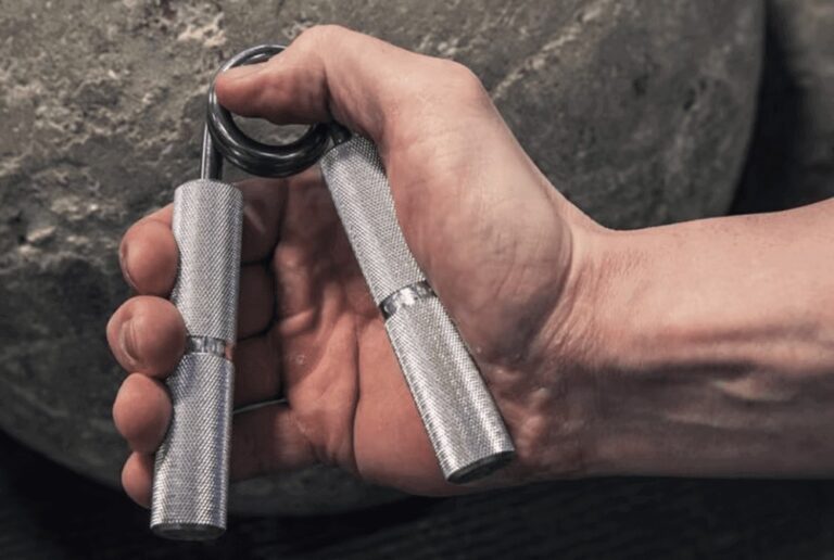 Top Handguns for Weak Grip Strength: A Guide to Choosing Easy-to-Handle Firearms